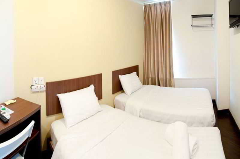 101 Lake View Hotel Puchong Extérieur photo